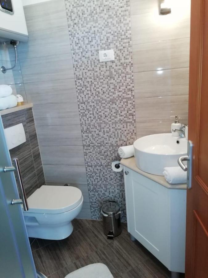 Apartment Mari Funtana Εξωτερικό φωτογραφία